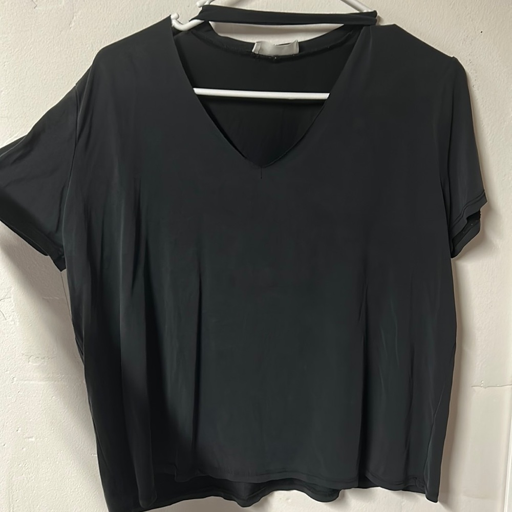 V Neck with Choker